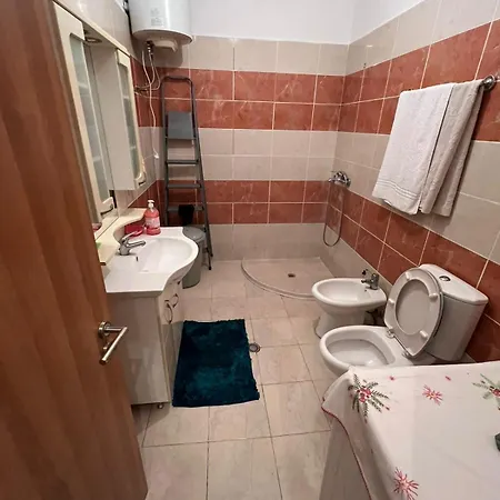 Lindi's Apartment